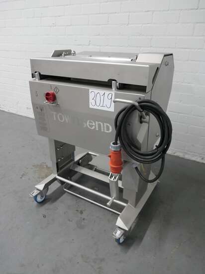 Marel skinning machine