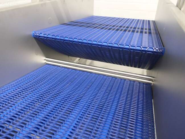 GEA flip-over drip-off conveyor